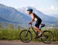 Szukasz damskiego roweru górskiego? Oto co musisz wiedzieć!